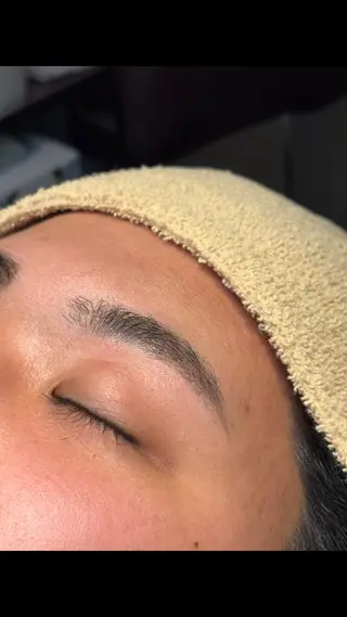 メンズ アイブロウ jogi所属・泰地 美羽の眉毛・アイブロウイメージ