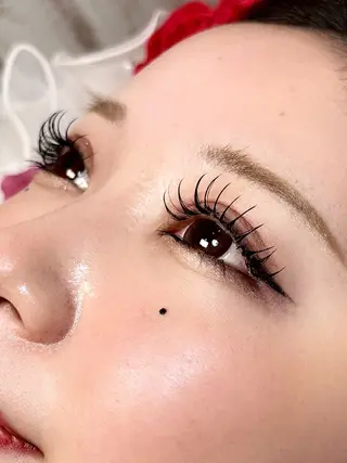 マツエク・マツパ エクステ/LED/ 淀屋橋/北浜のマツエク・マツパデザイン