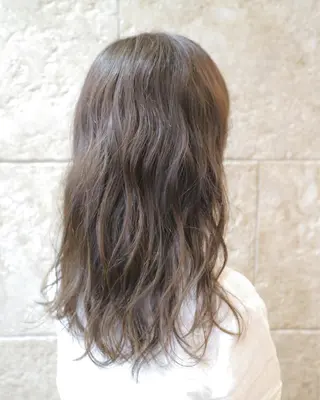 ロング カラー 斉藤 貴也のヘアスタイル