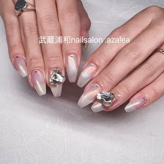 ネイル R inのネイルデザイン