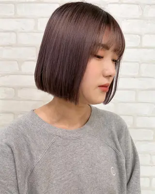 ショート カラー abilita AZUSAのヘアスタイル