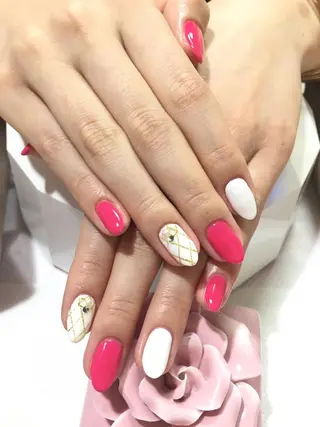 ネイル Eye アイのネイルデザイン