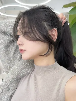 セミロング i .Fukuoka所属・てーと /レイヤーカットのヘアスタイル