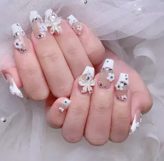 ネイル マギー ネイル🦋のネイルデザイン