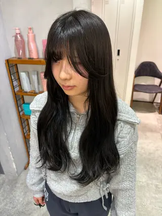 セミロング unami kichijoji所属・💭透明感/艶髪🫧 haluki🫧‪のヘアスタイル