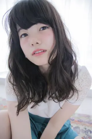 ショート ミディアム セミロング ロング カラー エクステ（レミー毛） NINEのヘアスタイル