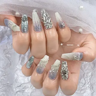 ネイル RINA 🤍のネイルデザイン