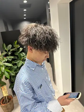 パーマ メンズ イケメン製造機 🔥上原沙羅🔥のヘアスタイル