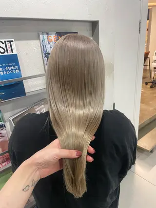 ロング カラー [YUCCA] Junaのヘアスタイル