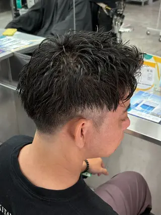 ショート カラー パーマ メンズ メンズパーマ特化 🔥韓国ヘア職人🔥のヘアスタイル