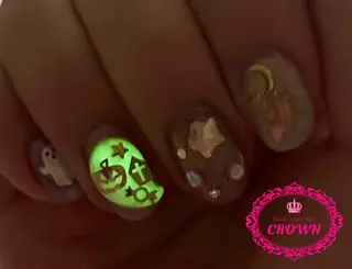 ネイル CROWN プライベートサロンのネイルデザイン