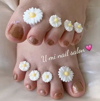 ネイル U·Mi nail salon所属・U·Mi 上野御徒町容のネイルデザイン