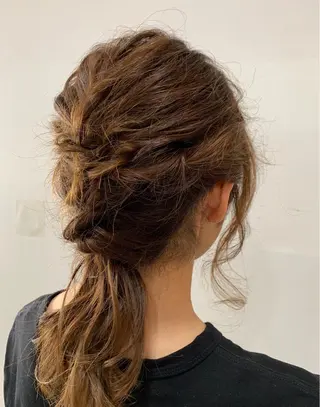 ロング ヘアアレンジ 脱白髪染め美容師 竹内涼乃のヘアスタイル