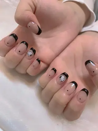 ネイル ヤマダ サクラのヘアスタイル