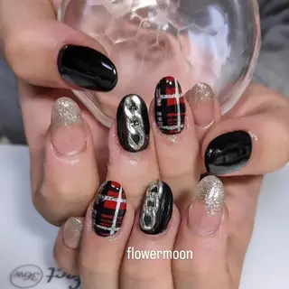 ネイル フラワー ムーンのネイルデザイン