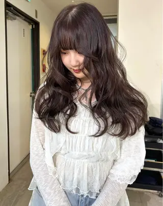 ロング カラー mizuki/ピンク ベージュ.レイヤーのヘアスタイル