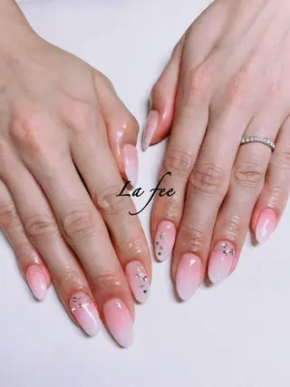 ネイル La feeのネイルデザイン