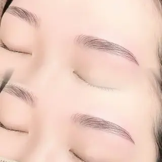 アイブロウ eyelash salon Rongui所属・eyelash Ronguiのマツエク・マツパデザイン