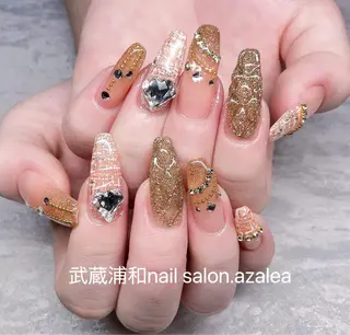 ネイル R inのネイルデザイン