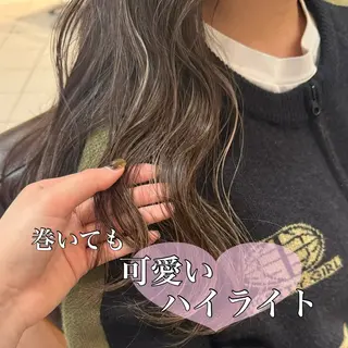 ロング Hair vivid QUATTRO所属・miyuu/ ハイライト/ブリーチのヘアスタイル