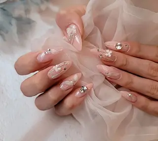 ネイル Lina nail所属・Lunaa 池袋のネイルデザイン