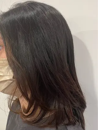 ミディアム 坂元 心愛のヘアスタイル