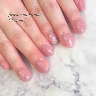 ネイル KOMINE TOMOKOのネイルデザイン