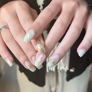 ネイル mitsuki / Manonのネイルデザイン