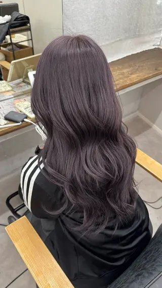 ロング shio ハイトーン 💗【福岡天神】のヘアスタイル