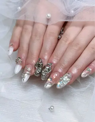 ネイル 高島 夏海のネイルデザイン