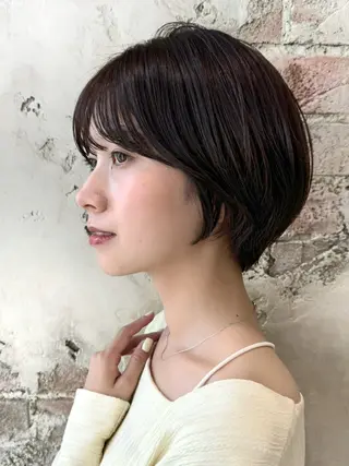 ショート カラー 💍新宿ショート 💍岩田莉奈のヘアスタイル