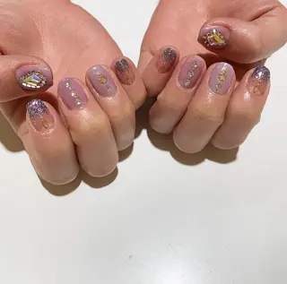 ネイル 佐藤 穂乃香のネイルデザイン