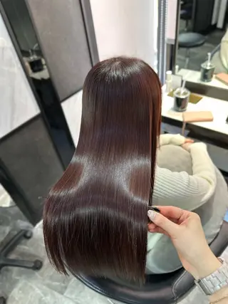 ロング カラー 近藤千翔🩵 髪質改善Periodのエステ・リラクイメージ