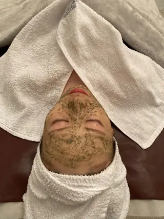 吉田 ひかる (小顔矯正)のエステ・リラクイメージ