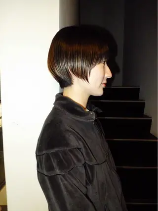 ショート ファッションに 溶け込むstyleのヘアスタイル