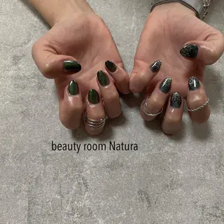 ネイル アイブロウ beautyroom Naturaのネイルデザイン