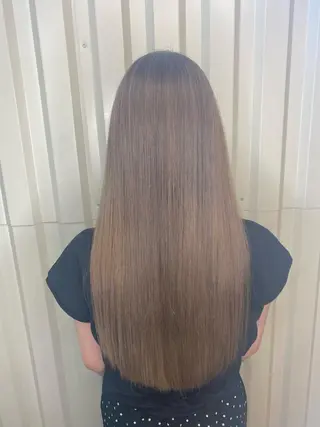 ロング カラー fand AKANE のヘアスタイル