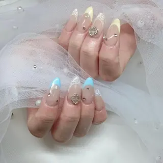 ネイル 金井 奈々のネイルデザイン