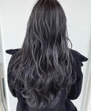 カラー 関原 唯のマツエク・マツパデザイン