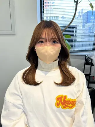 ミディアム カラー ❤️ショートカット ・顔周りカット❤️のヘアスタイル