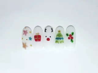 ネイル ティーエヌ 金山駅東口店のネイルデザイン