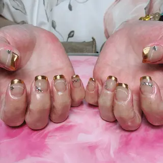 ミディアム hs nail salonのネイルデザイン