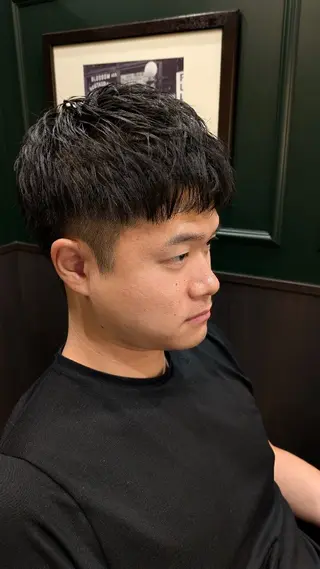 ショート 爰河 泰介のヘアスタイル