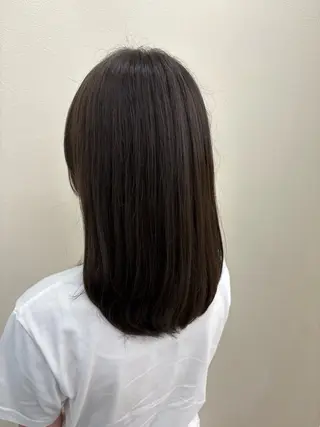 セミロング 池田 実咲のヘアスタイル