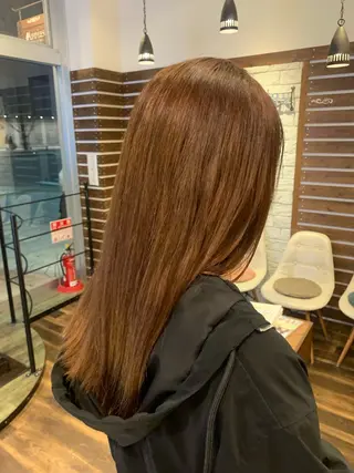 カラー Appias海老名所属・三村 叶羽のヘアスタイル