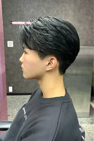 ショート カラー メンズ メンズスタイリスト 前田雄輝のヘアスタイル