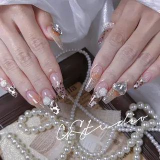 ネイル G. Studioのネイルデザイン