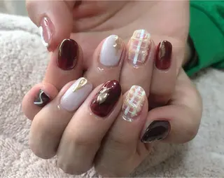 ネイル t. yoshizawaのネイルデザイン