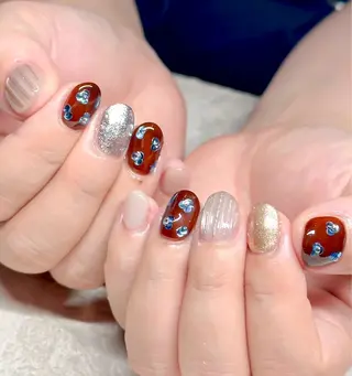 ネイル ジョリフィーユ 中出のネイルデザイン