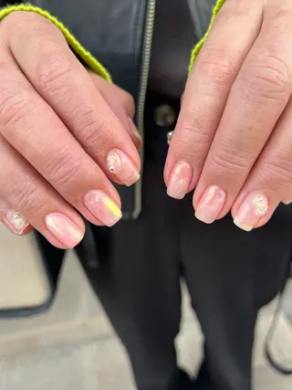 ネイル hiyori🫧 mieuxのネイルデザイン